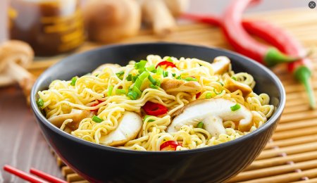 一包泡面，怎樣吃才能健康又滿足？